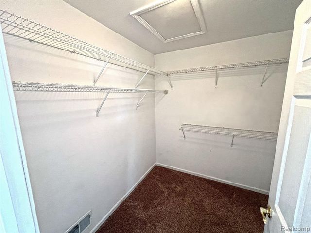 47546 Belmont Drive, Belleville, MI 48111