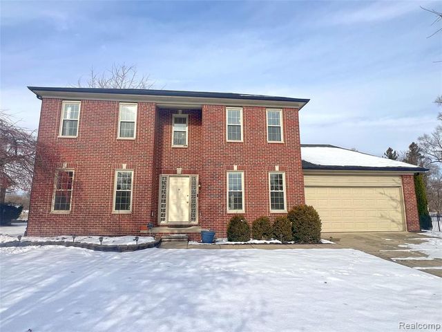47546 Belmont Drive, Belleville, MI 48111