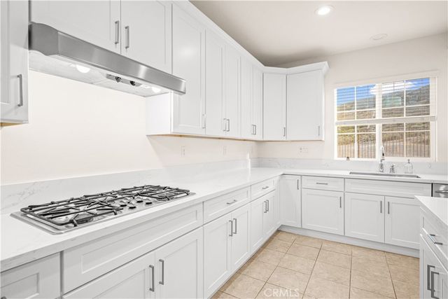 7525 sanctuary Drive, Corona, CA 92883