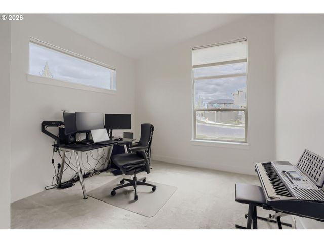 5701 Se 78TH Ave, Hillsboro, OR 97123