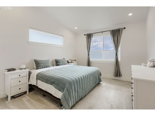 5701 Se 78TH Ave, Hillsboro, OR 97123