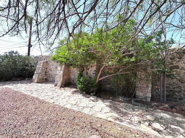837 TURNEY Drive, El Paso, TX 79902