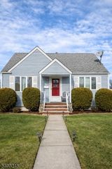 62 Sycamore Dr, Belleville Twp., NJ 07109