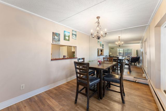 10521 Cedar Lake Road 501, Minnetonka, MN 55305