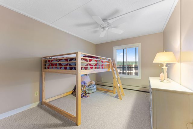 10521 Cedar Lake Road 501, Minnetonka, MN 55305