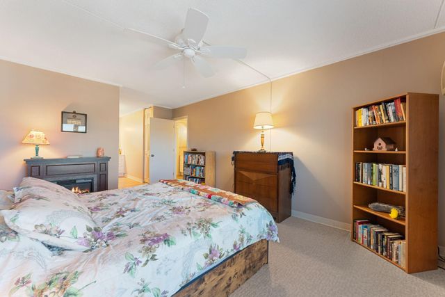 10521 Cedar Lake Road 501, Minnetonka, MN 55305