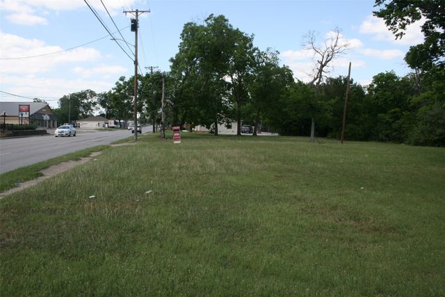 1507 S Washington Street, Kaufman, TX 75142