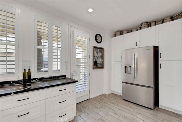 908 N Botanica Lane B, Azusa, CA 91702