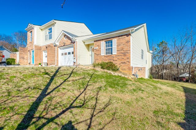 6653 Hickory Trace Circle, Chattanooga, TN 37421