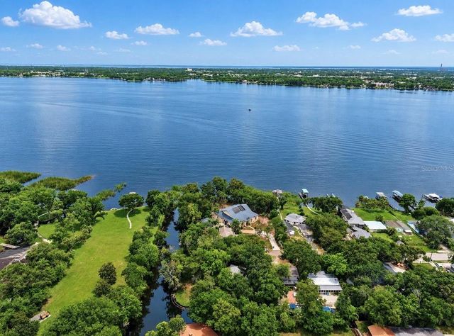 707 GEORGE STREET S, Tarpon Springs, FL 34688