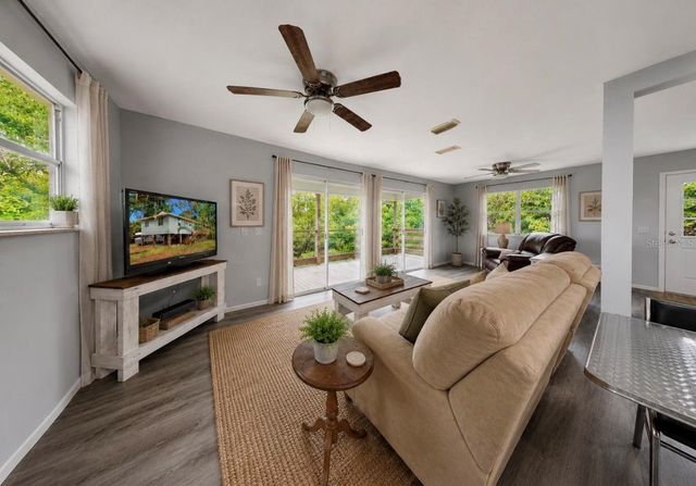 707 GEORGE STREET S, Tarpon Springs, FL 34688