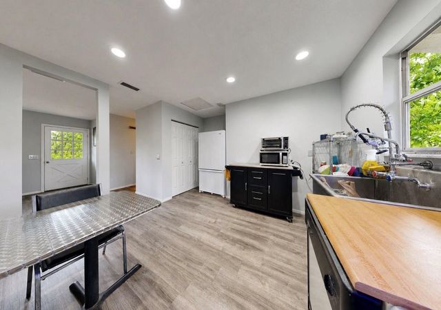 707 GEORGE STREET S, Tarpon Springs, FL 34688