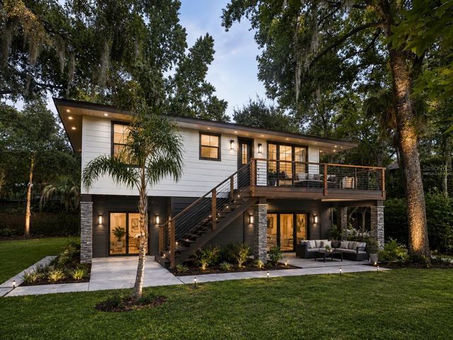 707 GEORGE STREET S, Tarpon Springs, FL 34688
