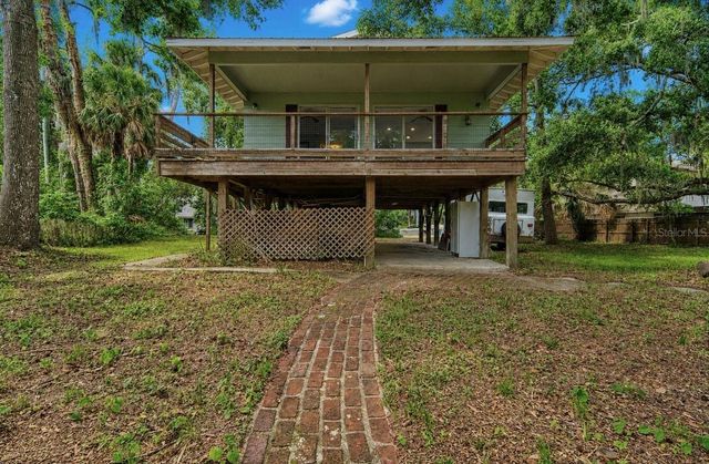 707 GEORGE STREET S, Tarpon Springs, FL 34688