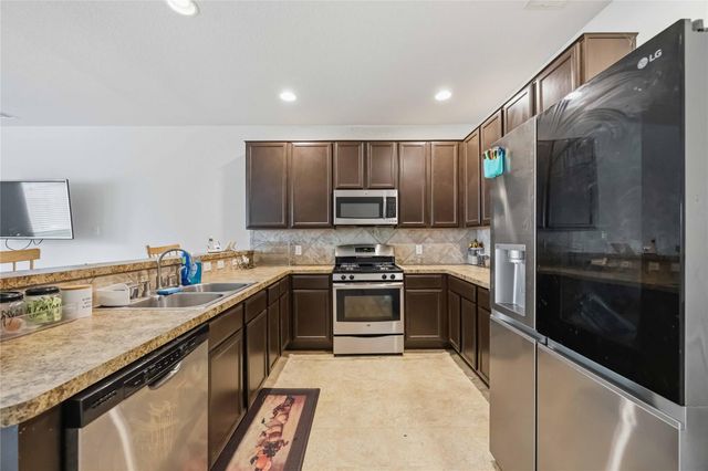 2602 Fawn Mountain Drive, Fresno, TX 77545