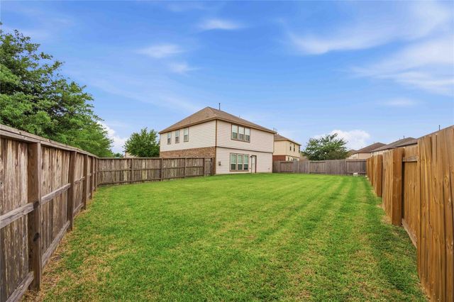 2602 Fawn Mountain Drive, Fresno, TX 77545