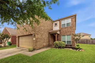 2602 Fawn Mountain Drive, Fresno, TX 77545