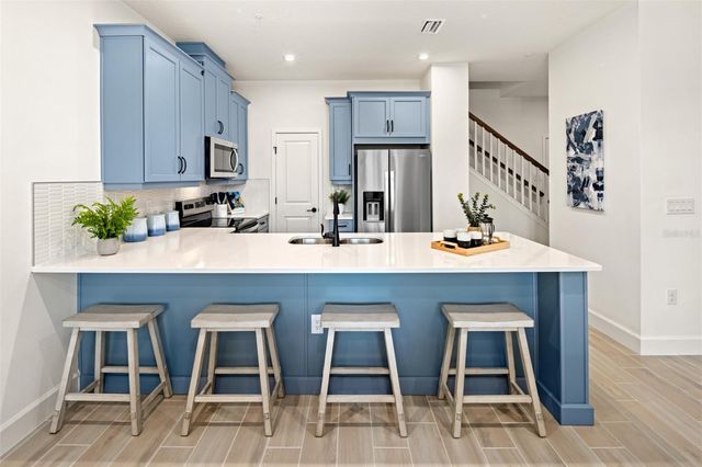 5160 GREENSHADE GROVE AVENUE, Apopka, FL 32703