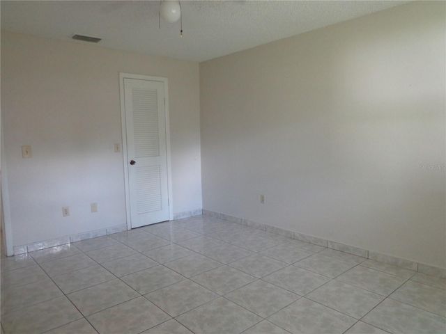 721 REGENT CIRCLE S, Brandon, FL 33511