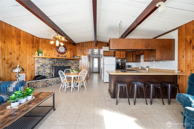 7443 Birch Bay Drive, Blaine, WA 98230