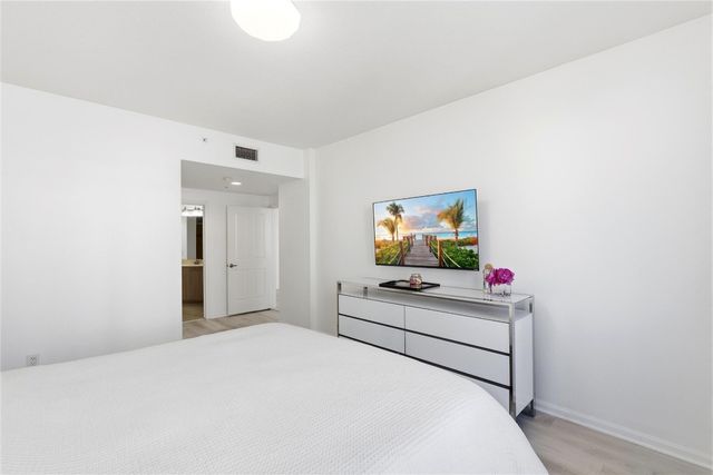 511 SE 5th Avenue 1216, Fort Lauderdale, FL 33301