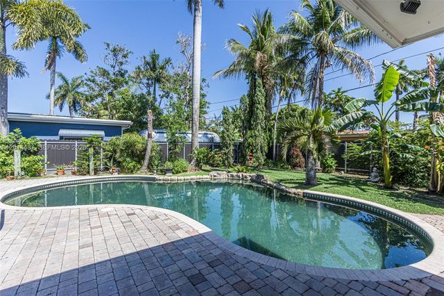 1540 Fletcher St, Hollywood, FL 33020