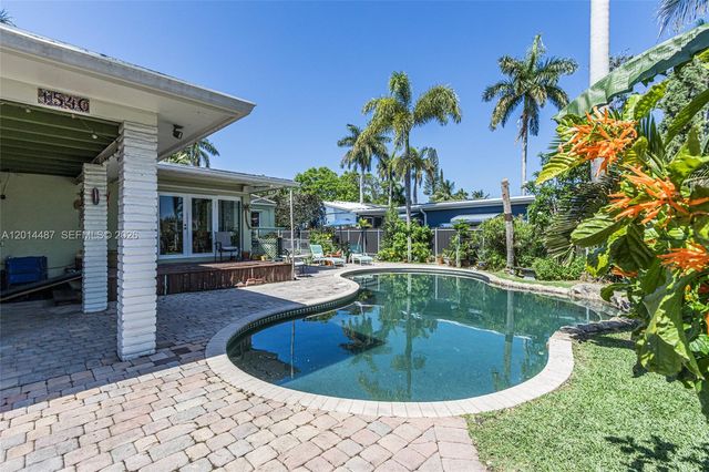 1540 Fletcher St, Hollywood, FL 33020