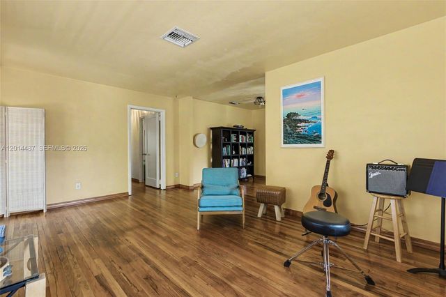 1540 Fletcher St, Hollywood, FL 33020