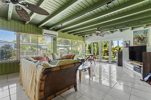 1540 Fletcher St, Hollywood, FL 33020
