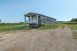 16878 S Ratner Road, Overbrook, KS 66542