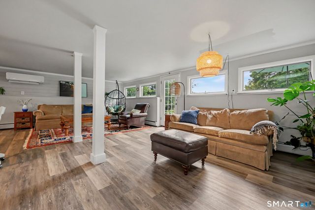 240 Third Avenue, Milford, CT 06460