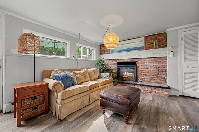 240 Third Avenue, Milford, CT 06460