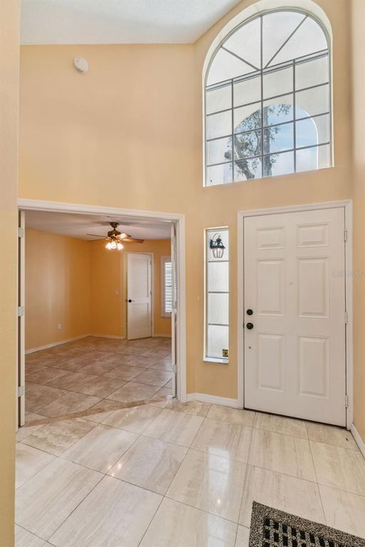 Image 9 of property listing at 232 WIMBLEDON CIRCLE 232, Lake Mary, FL 32746