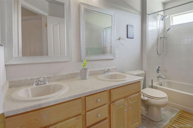 508 Ashford Drive, Longmont, CO 80504