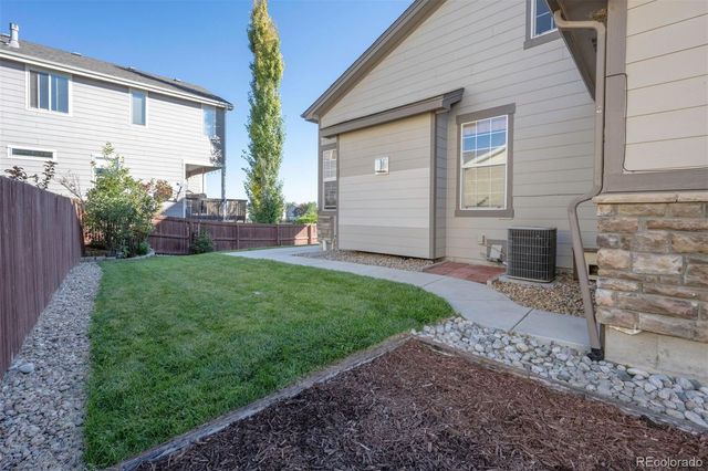 508 Ashford Drive, Longmont, CO 80504