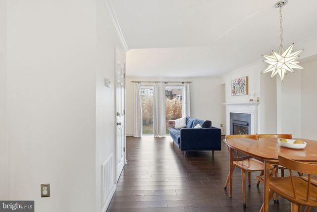 12 THORNBERRY DR, Martinsburg, WV 25403