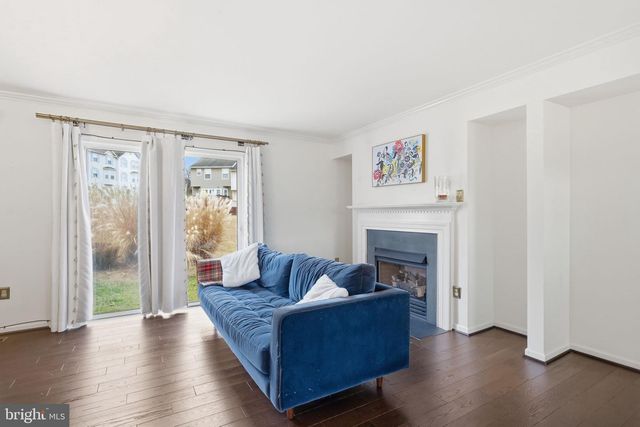 12 THORNBERRY DR, Martinsburg, WV 25403