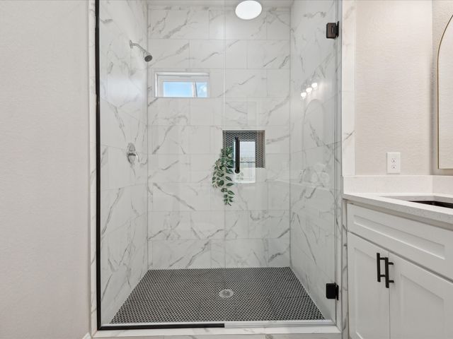 6301 Pebble Avenue, Dallas, TX 75217