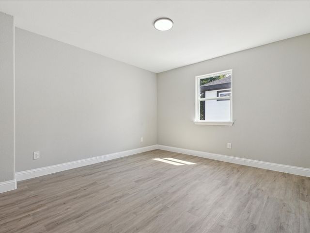 6301 Pebble Avenue, Dallas, TX 75217