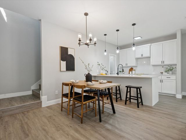 6301 Pebble Avenue, Dallas, TX 75217