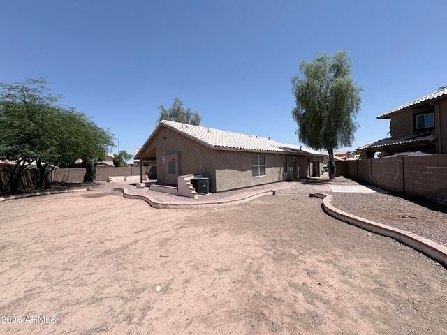 70 S SANDSTONE Street, Gilbert, AZ 85296