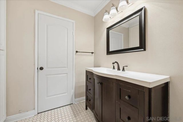 4113 Mount Alifan C, San Diego, CA 92111