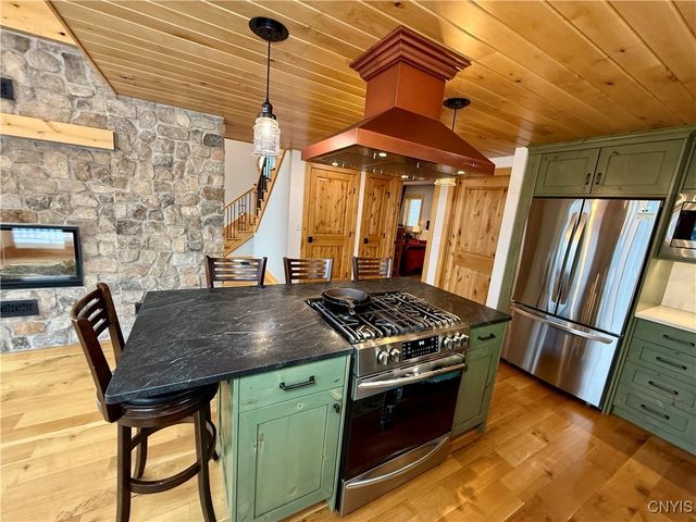 3006 Pompey Hollow Road, Cazenovia, NY 13035