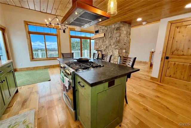 3006 Pompey Hollow Road, Cazenovia, NY 13035