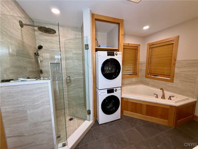 3006 Pompey Hollow Road, Cazenovia, NY 13035