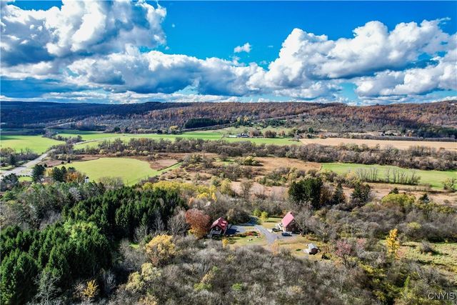 3006 Pompey Hollow Road, Cazenovia, NY 13035