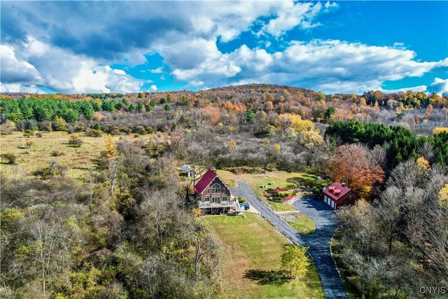 3006 Pompey Hollow Road, Cazenovia, NY 13035