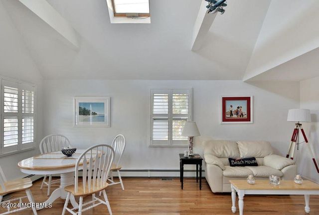 305 Baltimore Avenue, Point Pleasant Beach, NJ 08742