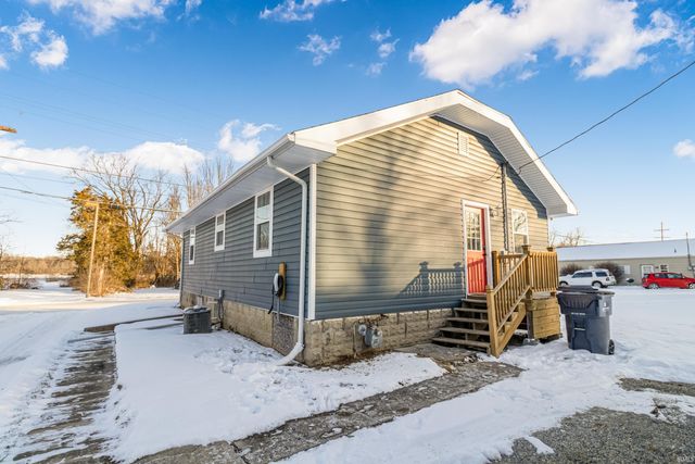 10009 E Jackson Street, Selma, IN 47383