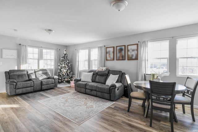 10009 E Jackson Street, Selma, IN 47383